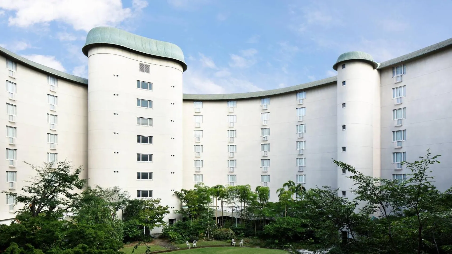 The Prince Kyoto Takaragaike, Autograph Collection Hotel